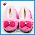Compre chinelos quentes de inverno na China / compre chinelos na China / fornecedor de chinelos na China
